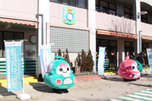 校庭での『むじころう』『むじこりん』 校庭での『むじころう』『むじこりん』